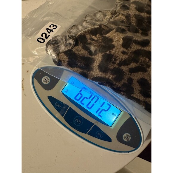 HAYDEN Top Women L Brown Leopard Animal Print 3/4 Slv Ruffle Neck Blouse NWOT - Picture 9 of 9